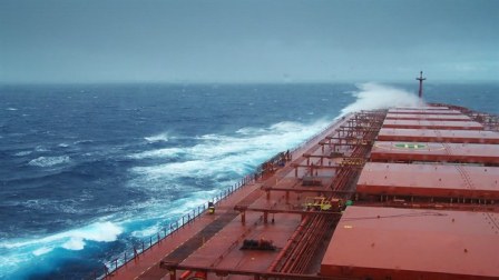 Iran-Import-export-Industry-Oil-Gas-Europe-Crude-Brent-Sanction-Supertanker